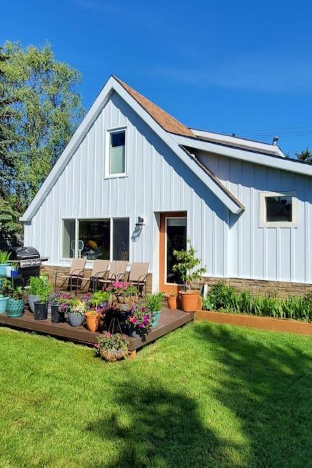Luxury Dt Cottage - Free Parking - Self Check-In أنكوراج المظهر الخارجي الصورة